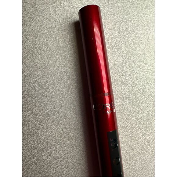 L'Oréal Faux Brow Ultra Fine Double-Brush Tip Brow Filling Pen Color: Soft Black - Picture 3 of 6